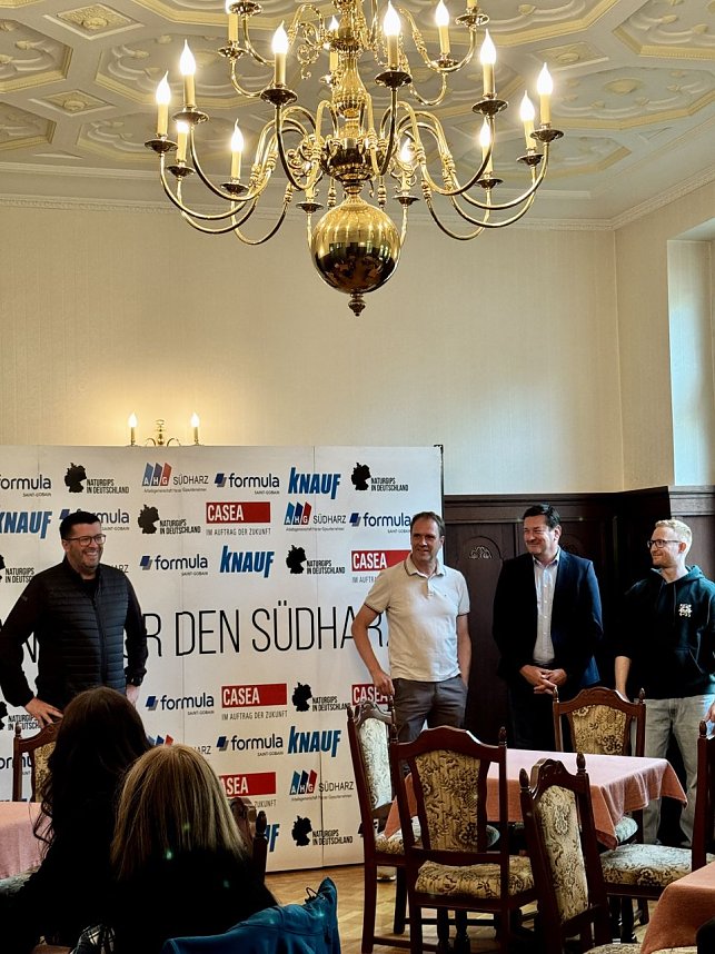 14 neue &Uuml;bungsleiter kommen aus den Reihen der pro vita Akademie Nordhausen