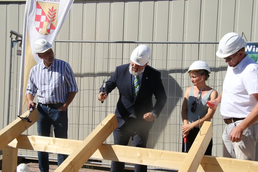 Richtfest an der neuen Ilfelder Grundschule