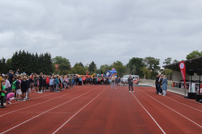 Grundschulsporttag auf dem Hohekreuz-Sportplatz