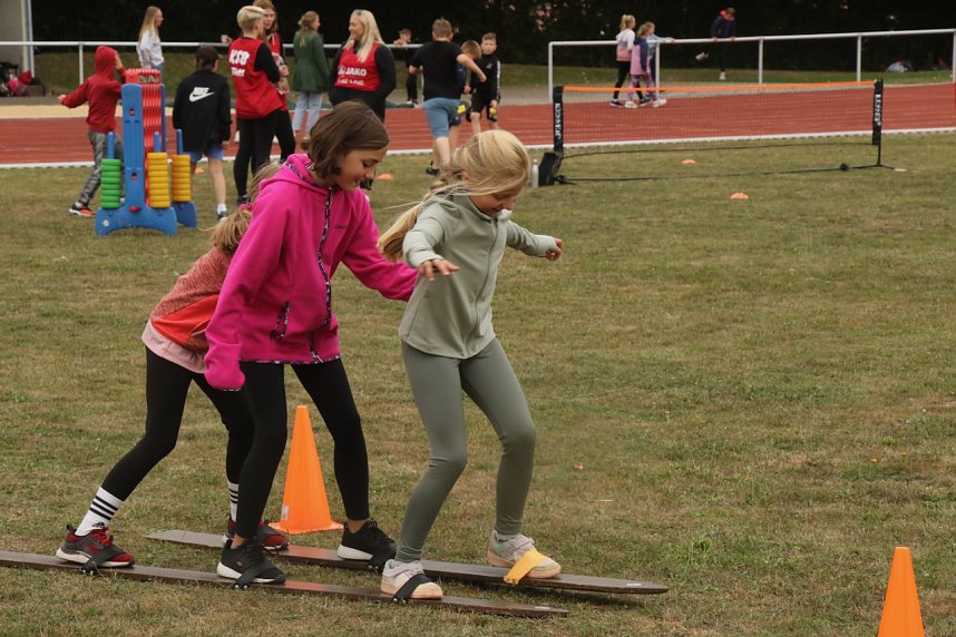 Grundschulsporttag auf dem Hohekreuz-Sportplatz