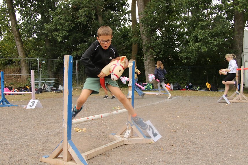 Grundschulsporttag auf dem Hohekreuz-Sportplatz