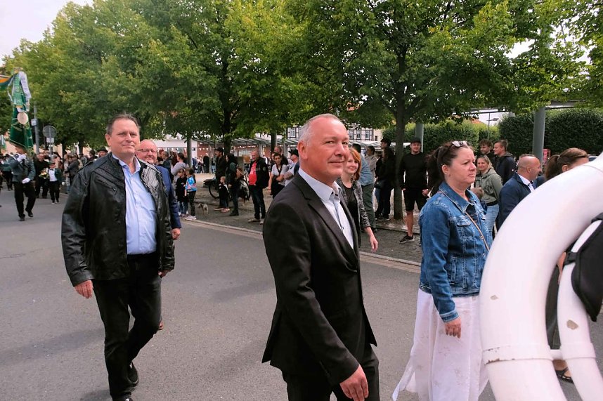 Peter Blei unterwegs beim Ellricher Sch&uuml;tzenfest