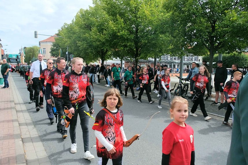 Peter Blei unterwegs beim Ellricher Sch&uuml;tzenfest