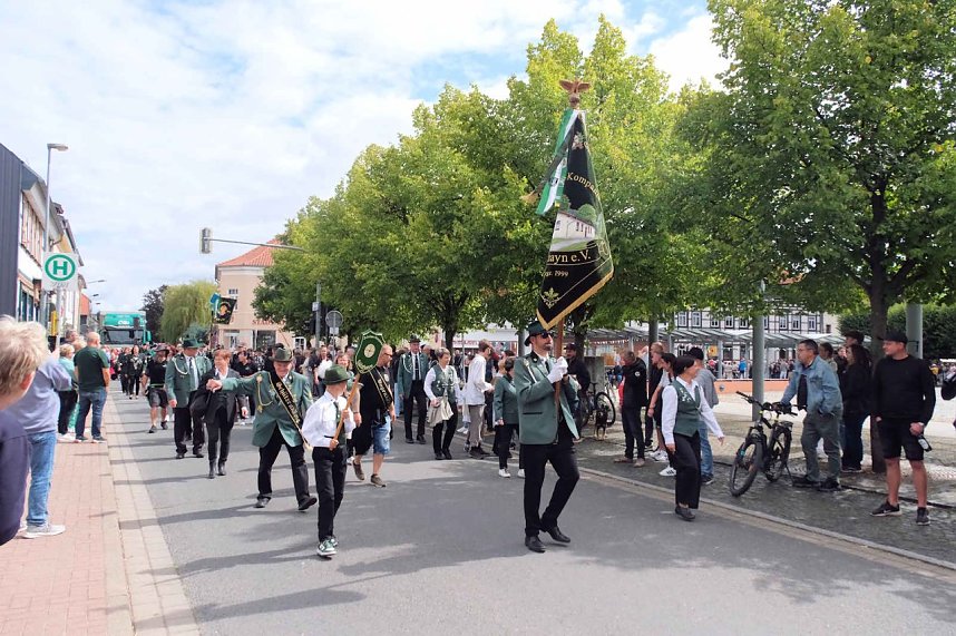 Peter Blei unterwegs beim Ellricher Sch&uuml;tzenfest
