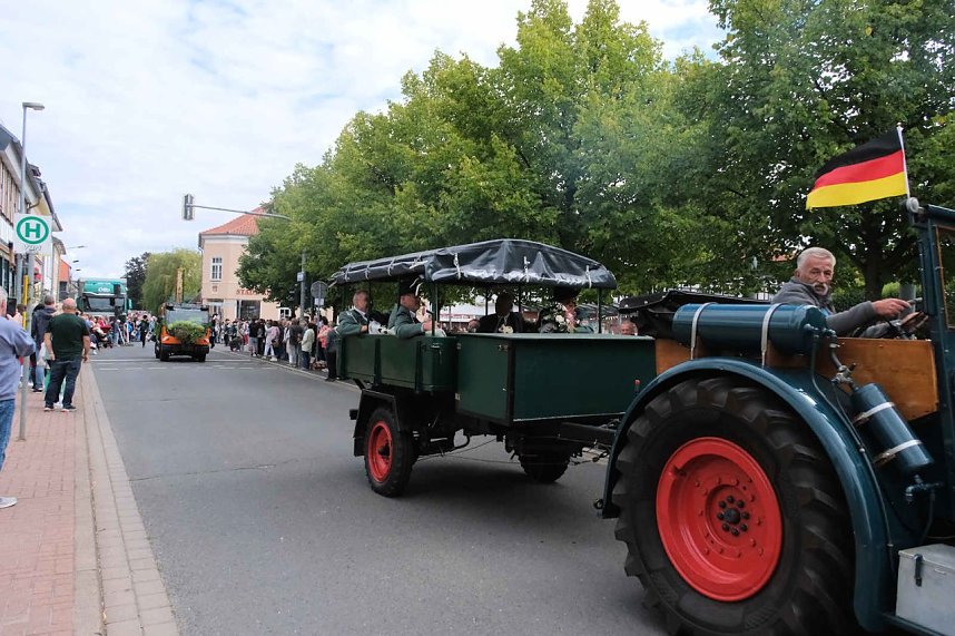 Peter Blei unterwegs beim Ellricher Sch&uuml;tzenfest