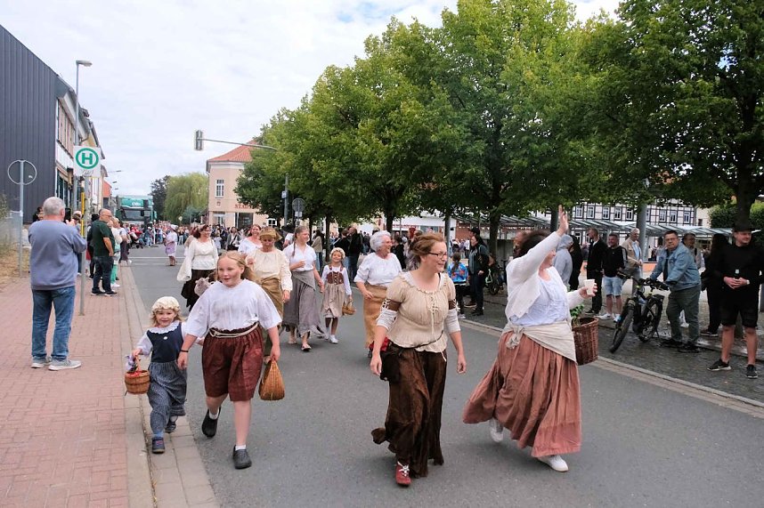 Peter Blei unterwegs beim Ellricher Sch&uuml;tzenfest