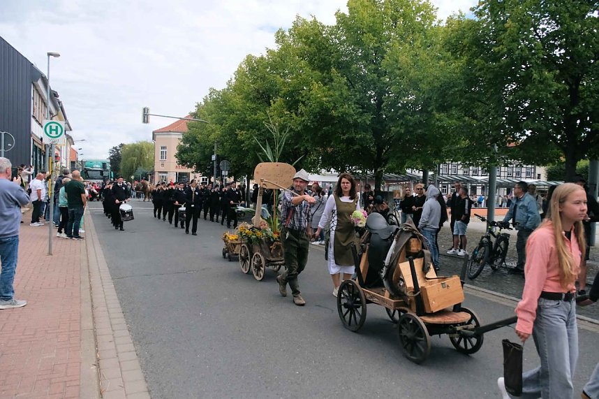 Peter Blei unterwegs beim Ellricher Sch&uuml;tzenfest