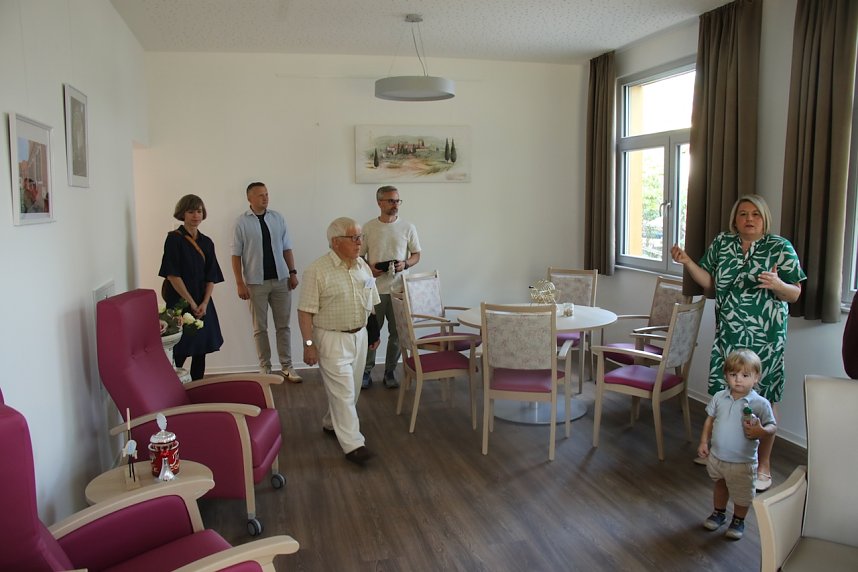 Neuer&ouml;ffnung des Arnold-Heims in Nordhausen