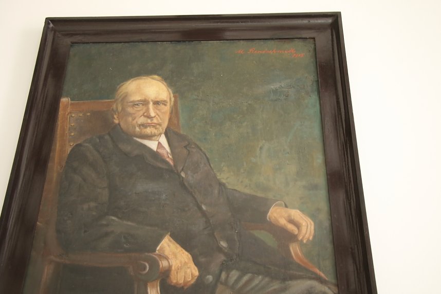 Neuer&ouml;ffnung des Arnold-Heims in Nordhausen