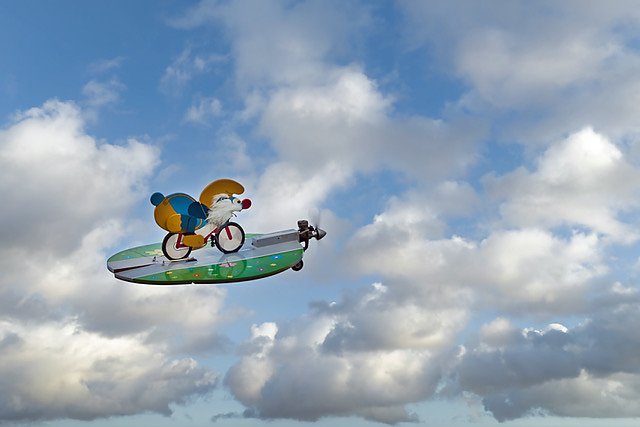 Flugshow &uuml;ber Hain