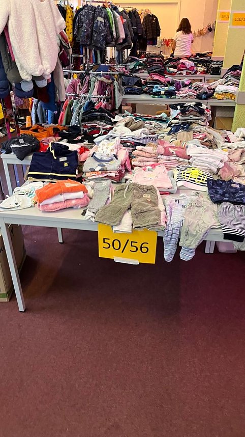 8. Kindersachen- und Spielzeugbasar