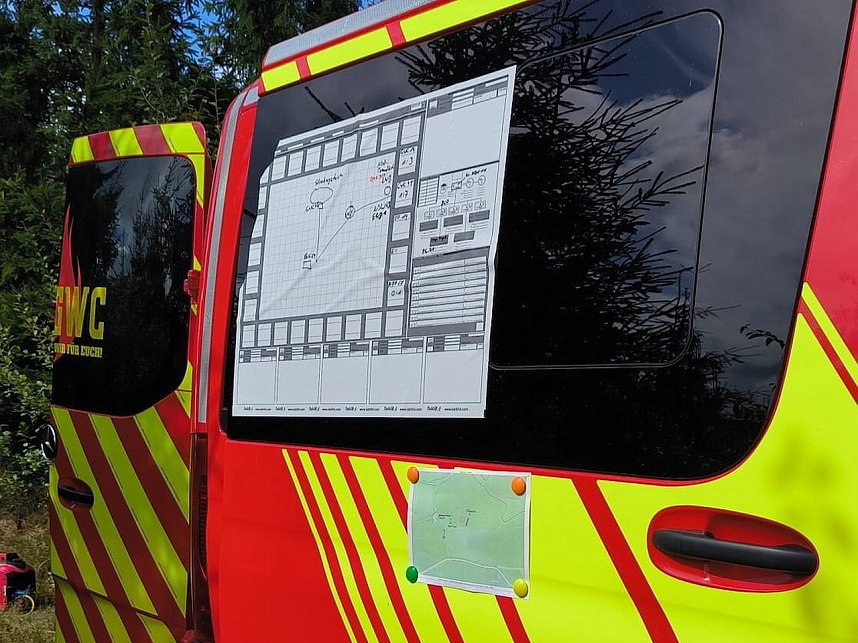 Waldbrand&uuml;bung der Feuerwehren 