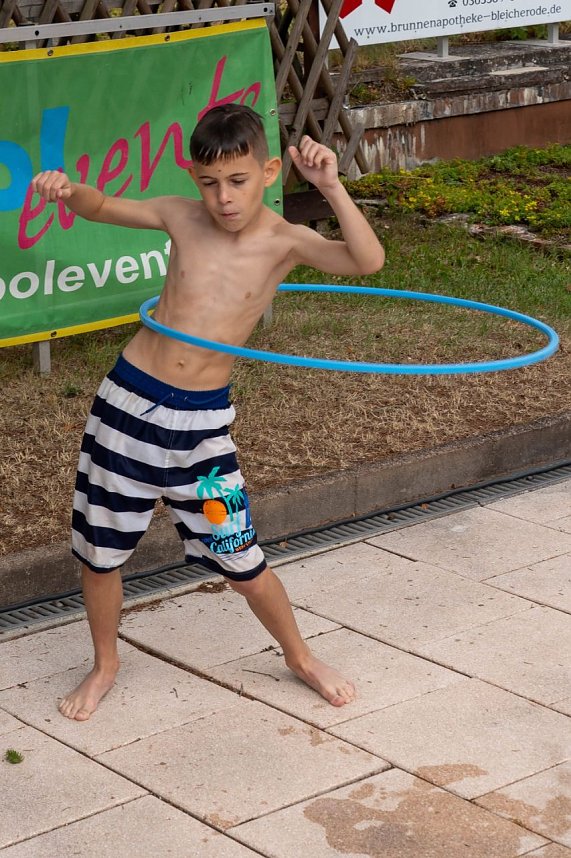 Meerjungfrauenfest im Bleicher&ouml;der Bad