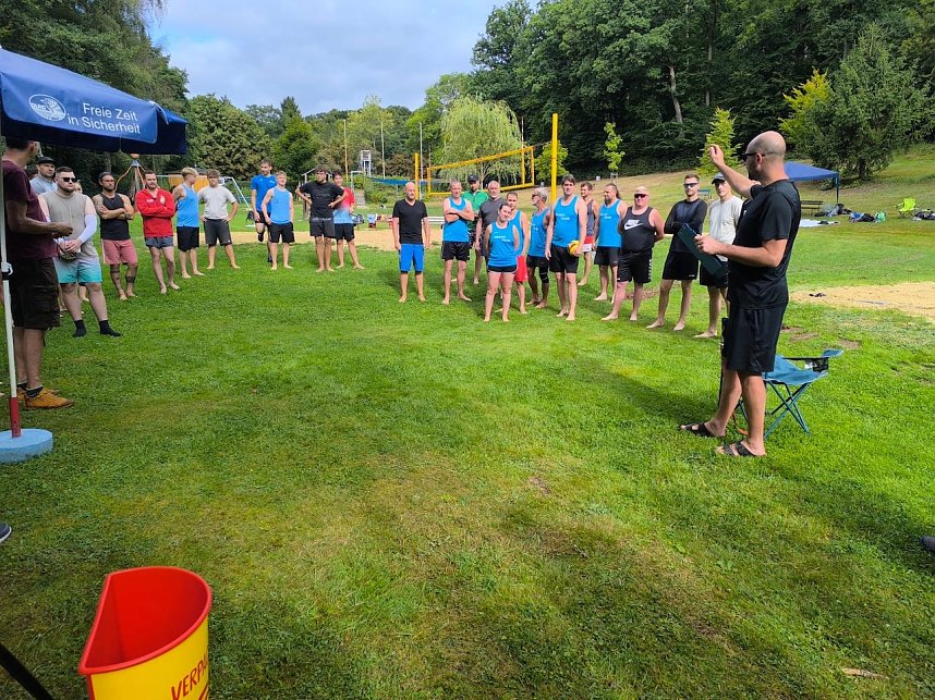 Sommerliches Volleyballturnier