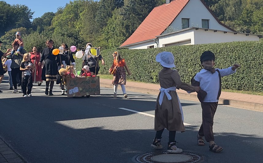 Historischer Festumzug in S&uuml;lzhayn