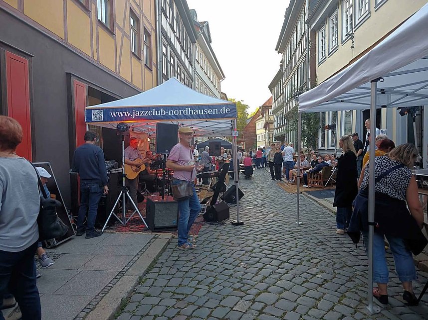 Barf&uuml;&szlig;er Sommer in der Kurzen Meile