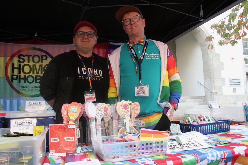 Nordhausen zusammen feiert auf dem Rathausplatz