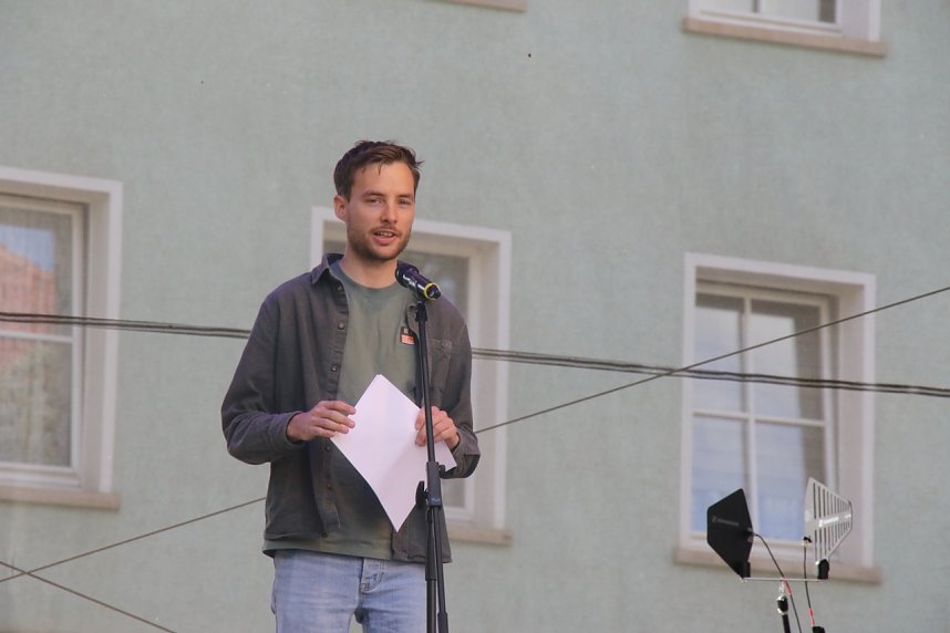 Nordhausen zusammen feiert auf dem Rathausplatz