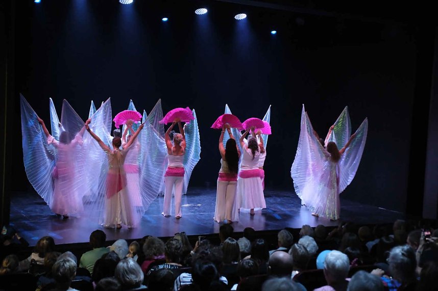 Peter Blei unterwegs beim Theaterfest