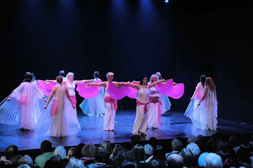 Peter Blei unterwegs beim Theaterfest