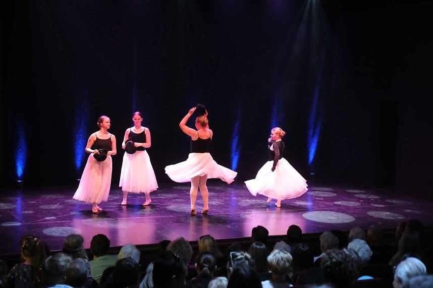 Peter Blei unterwegs beim Theaterfest