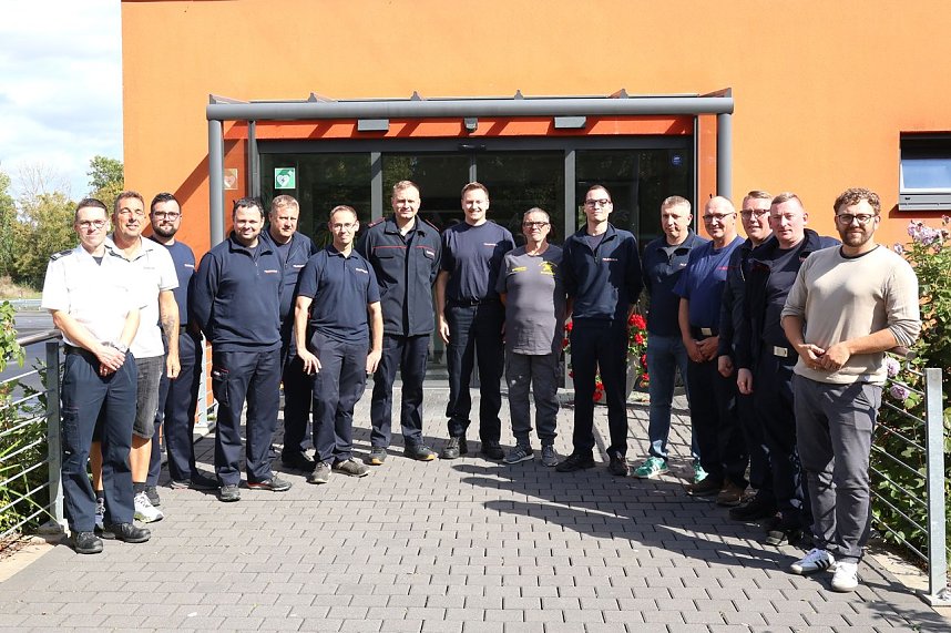 Die Einsatzkr&auml;fte der Feuerwehr zu Gast beim BBZ