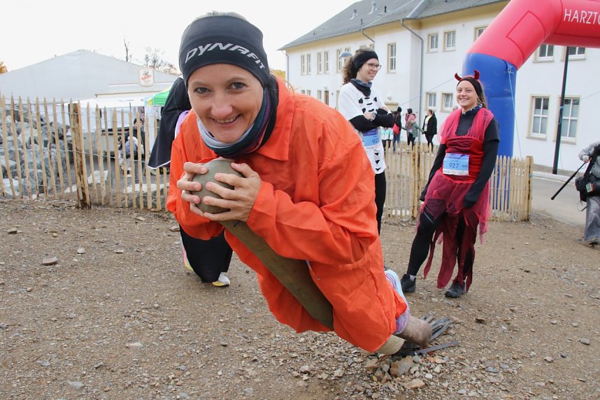 Schlammspa&szlig; und Sport: das 2. Harzer Hexenrennen 