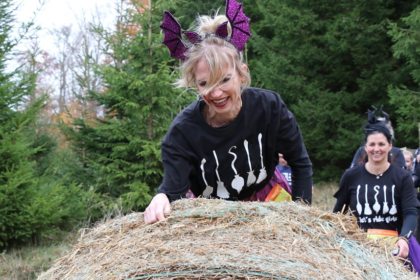 Schlammspa&szlig; und Sport: das 2. Harzer Hexenrennen 