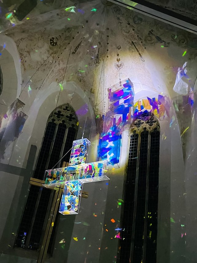 And the winner is... klang es am Reformationstag durch die Blasiikirche in Nordhausen. Die Preistr&auml;ger des Fotowettbewerbs der Ausstellung LICHTwege des K&uuml;nstlers Ludger Hinse wurden in einem strahlenden Finale geehrt.