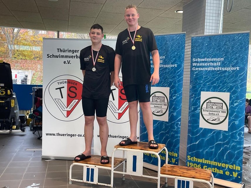 Die Nordh&auml;user Nachwuchsschwimmer bei der Kurzbahnmeisterschaft in Gotha