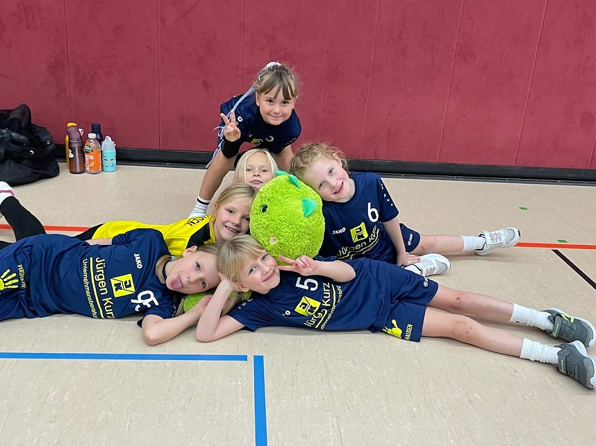 Die NSV Handballer hatten am Wochenende wieder viele B&auml;lle zu werfen