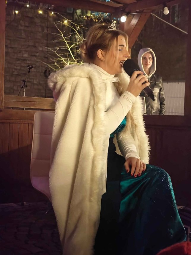 Berit Finke und Franz Karafka auf dem Nordh&auml;user Weihnachtsmarkt