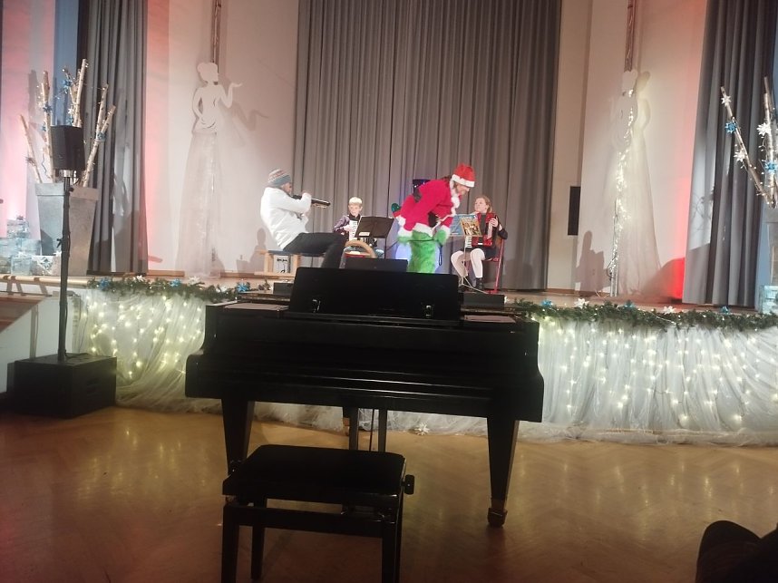 Traditionelles Weihnachtskonzert an der Heringer Regelschule