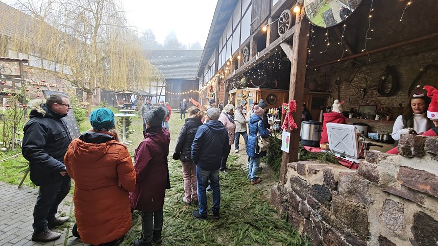 Offene H&ouml;fe in Neustadt laden bis zum Abend ein