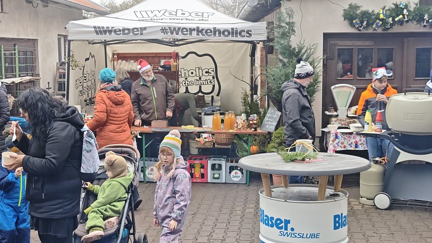 Offene H&ouml;fe in Neustadt laden bis zum Abend ein