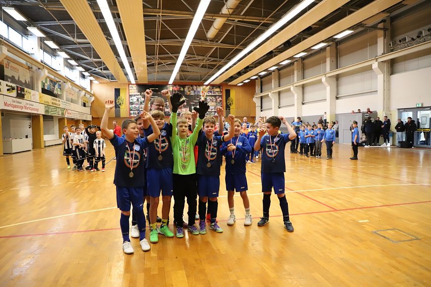 Neujahrscup der FSG 99 Salza in der Ballspielhalle