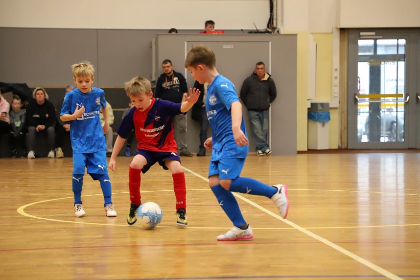 Neujahrscup der FSG 99 Salza in der Ballspielhalle