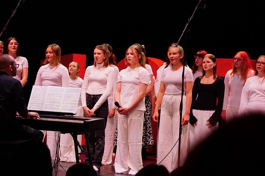 185 Jahre Kreissparkasse Nordhausen dominierten den Jahresempfang am Donnerstagabend im Theater.