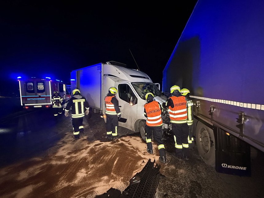Unfall auf der B243
