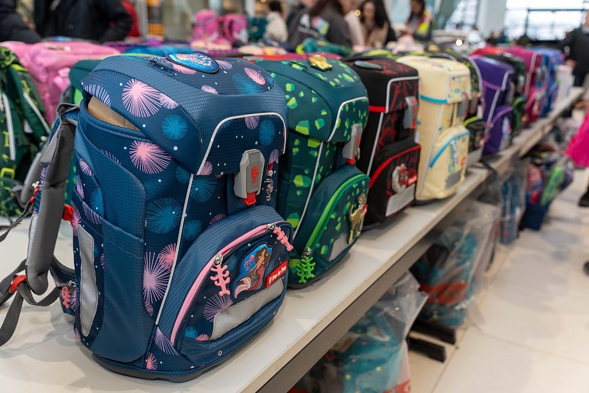 Schulranzentag und Skoda-Buffett im Skoda-Autohaus in Nordhausen