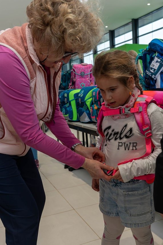 Schulranzentag und Skoda-Buffett im Skoda-Autohaus in Nordhausen