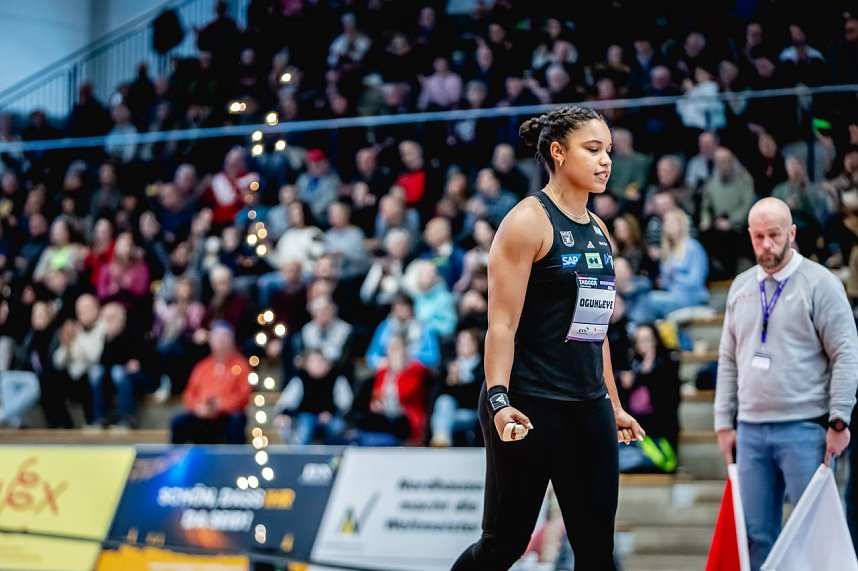 17. Kugelsto&szlig;-Indoor in Nordhausen