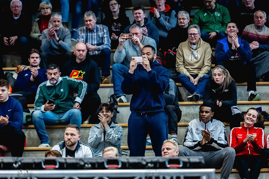 17. Kugelsto&szlig;-Indoor in Nordhausen