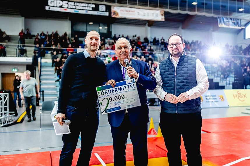 17. Kugelsto&szlig;-Indoor in Nordhausen