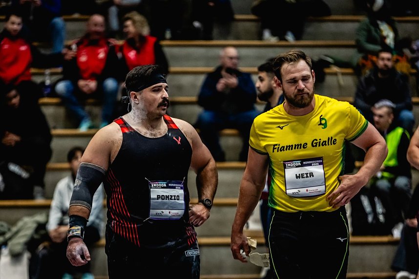 Der M&auml;nnerwettkampf beim 17. Kugelsto&szlig;-Indoor.