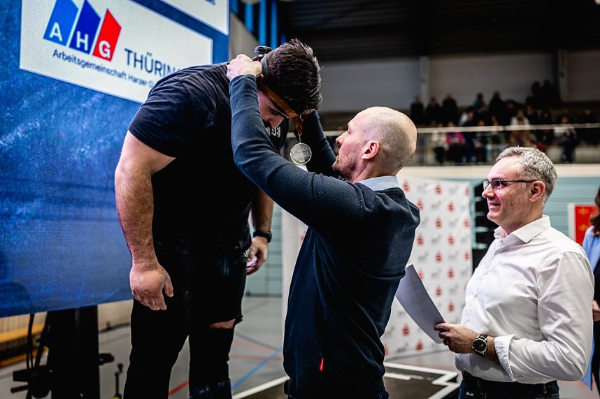 Der M&auml;nnerwettkampf beim 17. Kugelsto&szlig;-Indoor.