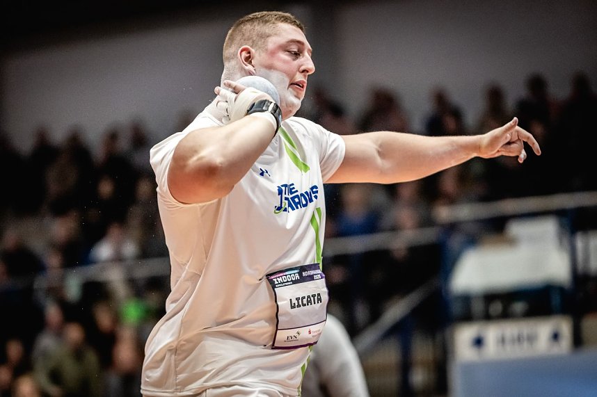 Der M&auml;nnerwettkampf beim 17. Kugelsto&szlig;-Indoor.