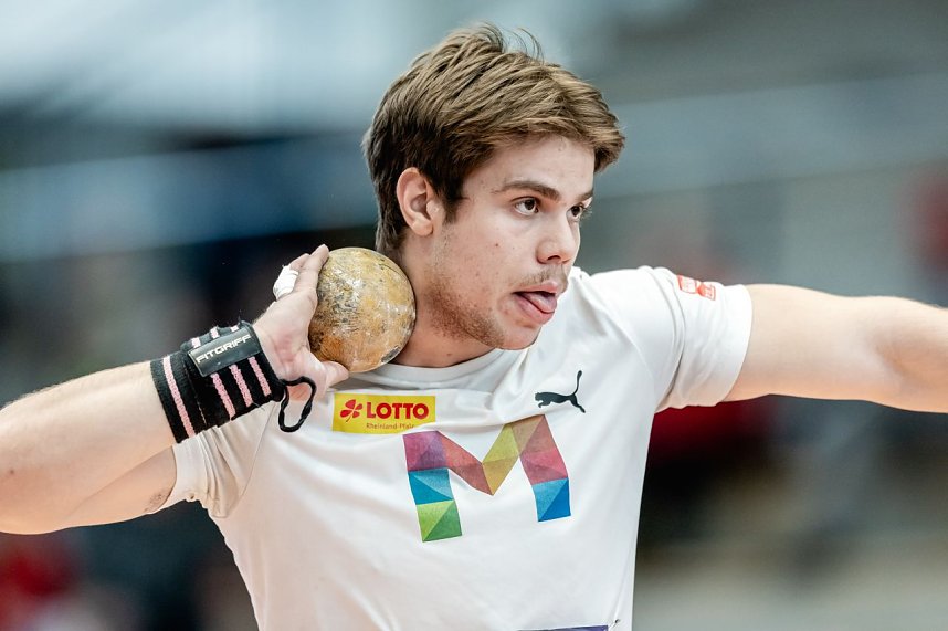 Bilder vom U-20-Wettkampf beim Kugelsto&szlig;-Indoor. 