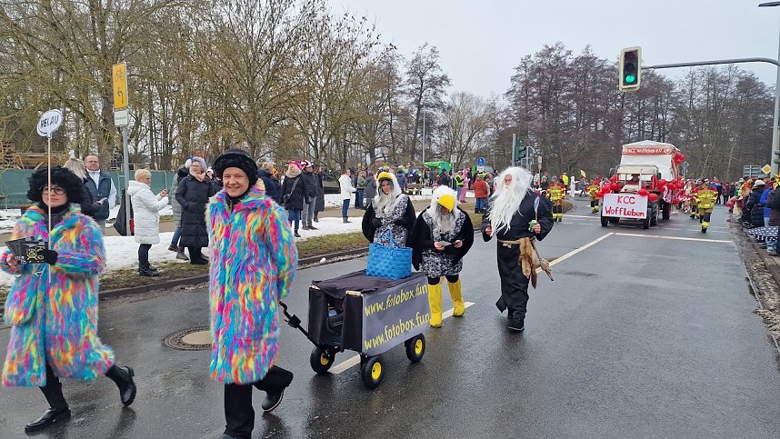 Umzug zum 66. Jubil&auml;um des Krimder&ouml;der Karnevalsclubs
