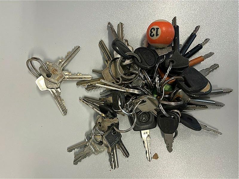 Bei Durchsuchung aufgefunde Schl&uuml;ssel